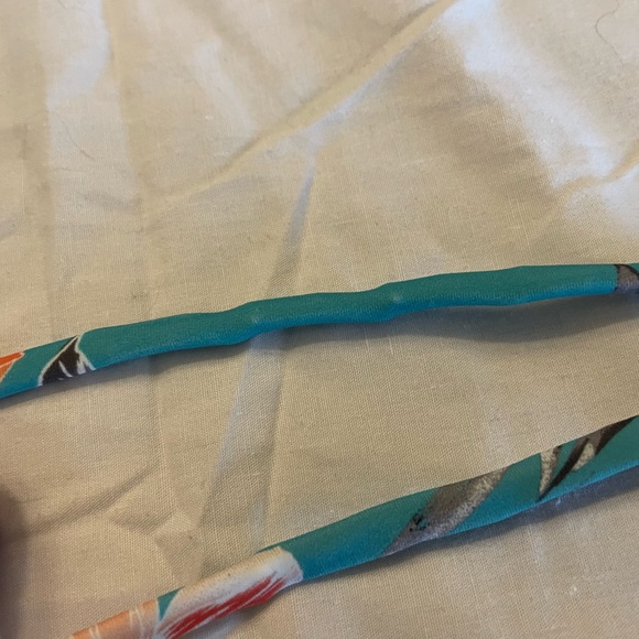 Hapari swimsuit top size 8-10, med - Picture 4 of 4